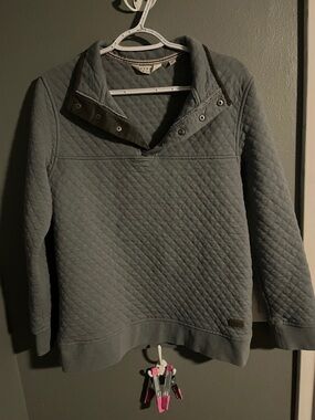 Men's Outpost Quilted Grey Pullover Sweater with Snap Collar